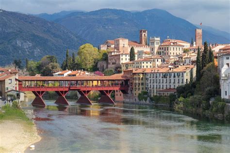 incontri gay bassano|Gay Cruising in Bassano del Grappa